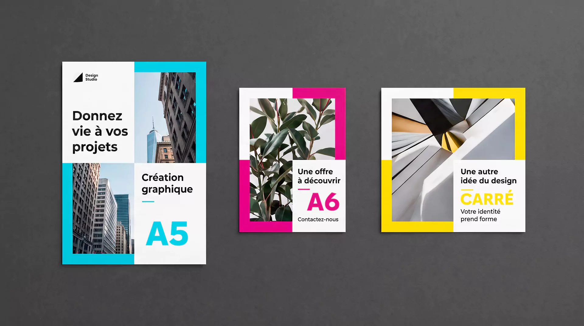 Trois flyers aux formats A5, A6 et carré présentés sur un bureau.