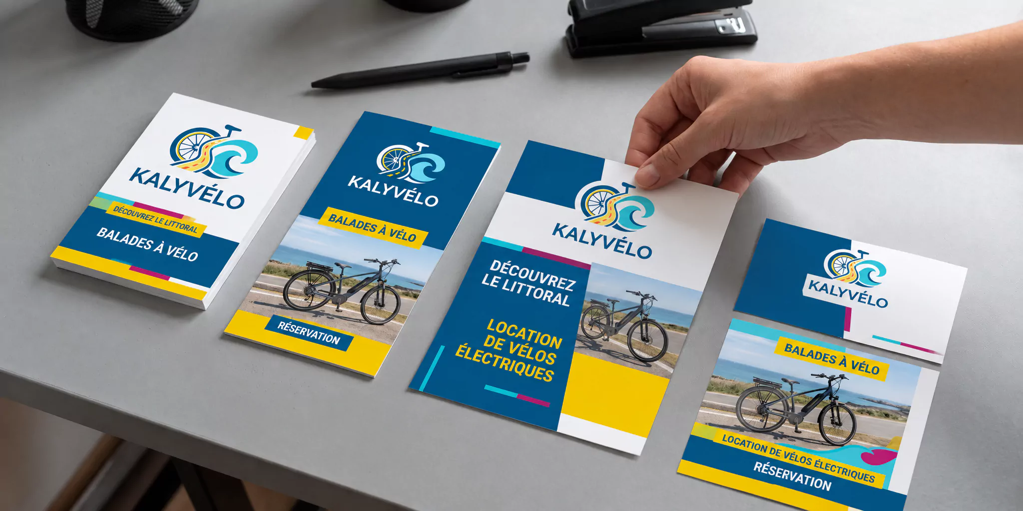 Flyers professionnels présentés dans plusieurs formats